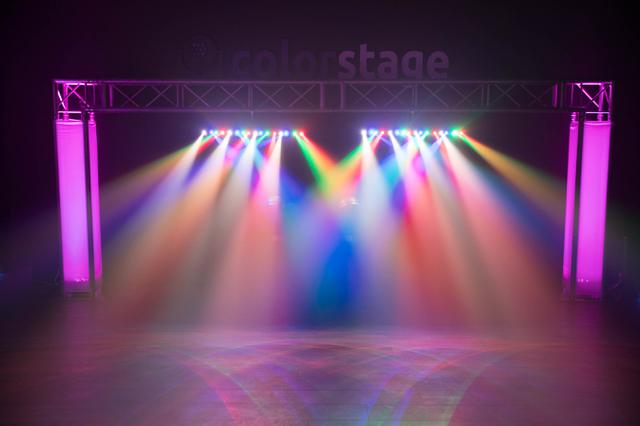 COLORSTAGE MEGA BEAM BAR-6.jpg|Соляр Мар'ян